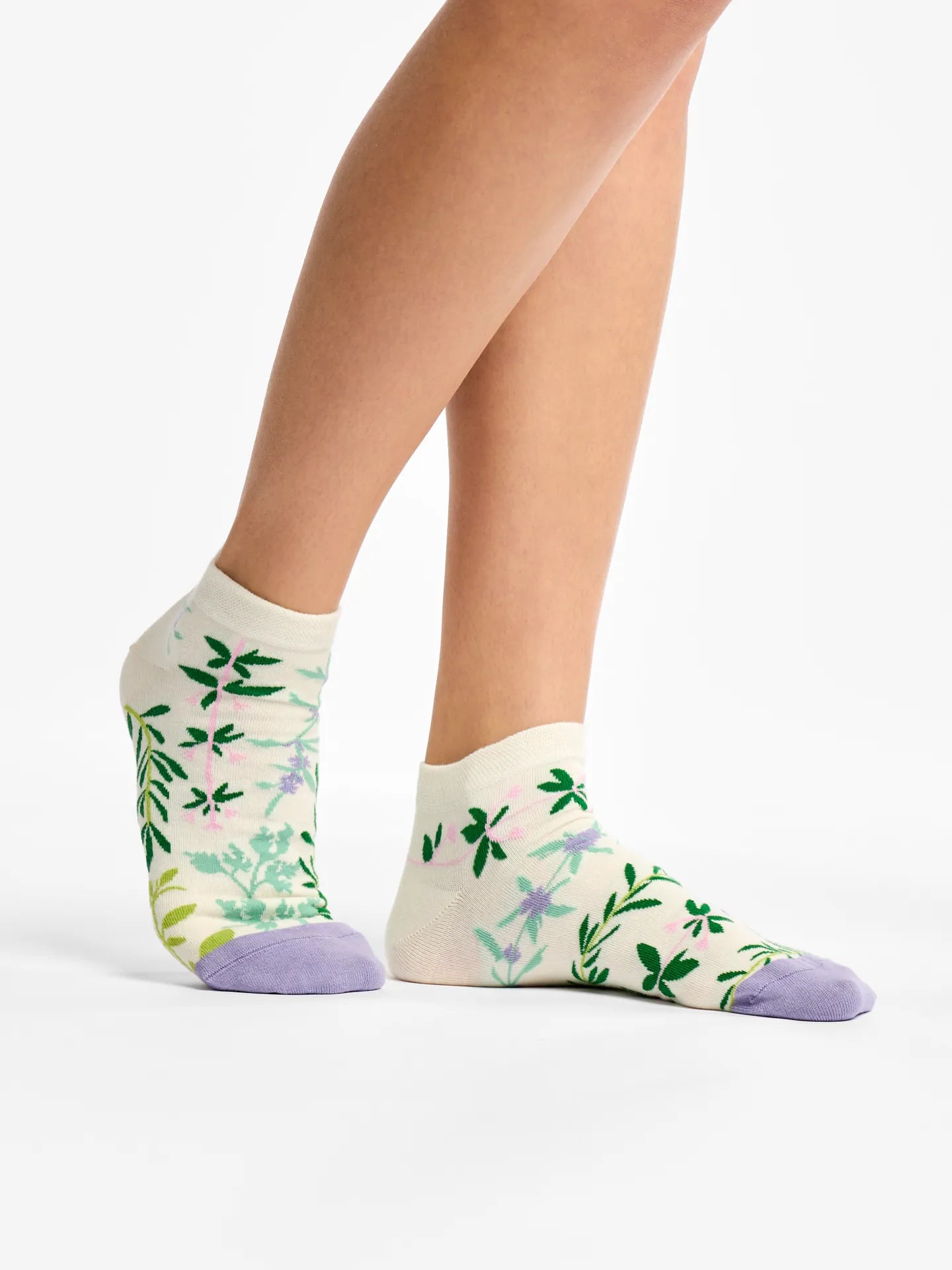 ankle-socks-garden-herbs-02-f9/f9cea6fd4183528cda71b87c333e95b97cfbe6c6