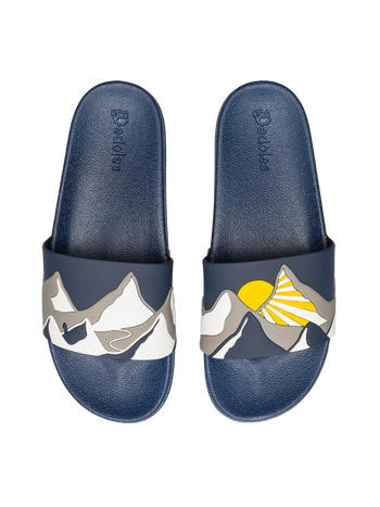 Vesele natikače Zalaz sunca u planinama