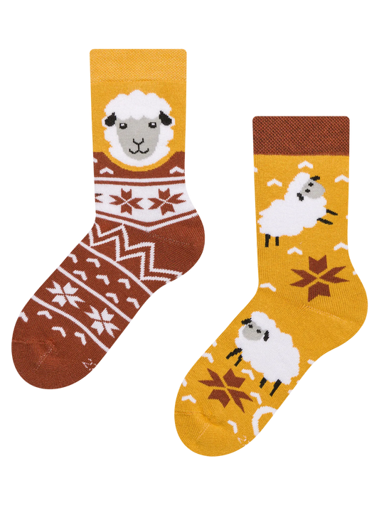 kids-warm-socks-sheep-in-a-sweater-42/4287b1075c4ea2139e79b02f152aead444393b07