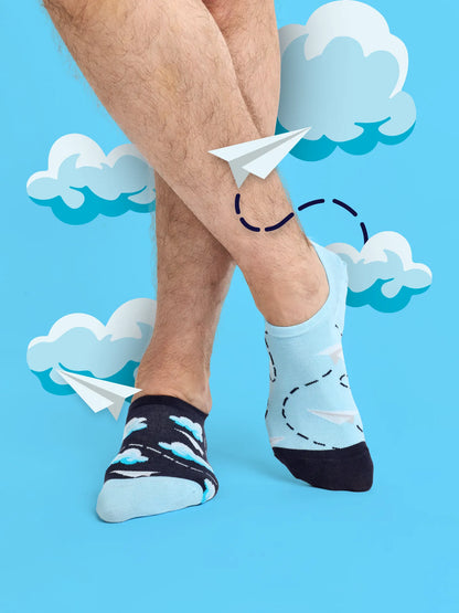 sneaker-socks-paper-planes-clouds-okt-05/05cc66f4a31424da2c8dfda0bcd6c9be2f3a005a