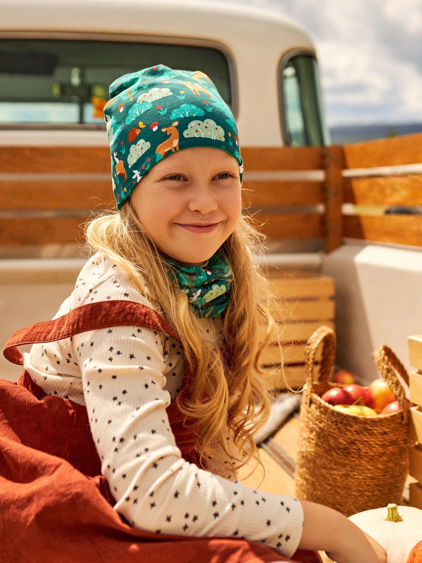 kids-light-beanie-neck-warmer-set-forest-friends-3d/3dd6cc7adc01740fbe5a85b0e3582e7b141d5da3