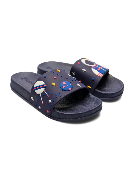 kids-slides-astronaut-bf/bf6559fece7941202b6d489672f65453e1cbe069