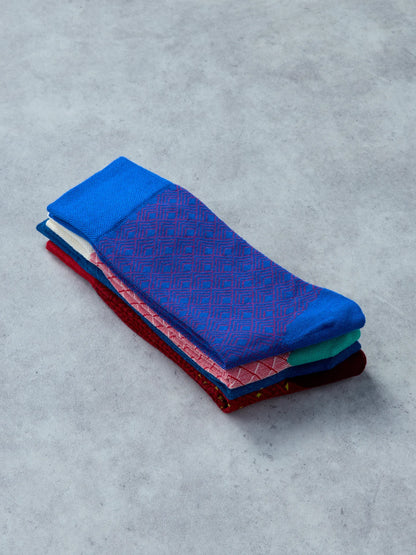 blue-magenta-jacquard-socks-7a/7a9d4e278eb6bb522ac43f3ab13ab6ed6e4b96fb