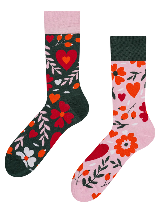 regular-socks-floral-love-02-98/986b948044fd006f07b9576baa579dd6db2c417c