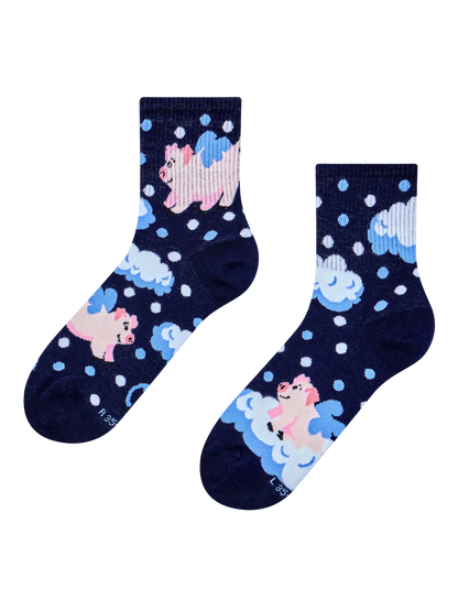 crew-socks-pigs-in-the-clouds-1d/1d6ba983b92e184212abab53dd087afe2cea12ae