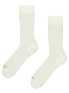 Bjelkaste čarape