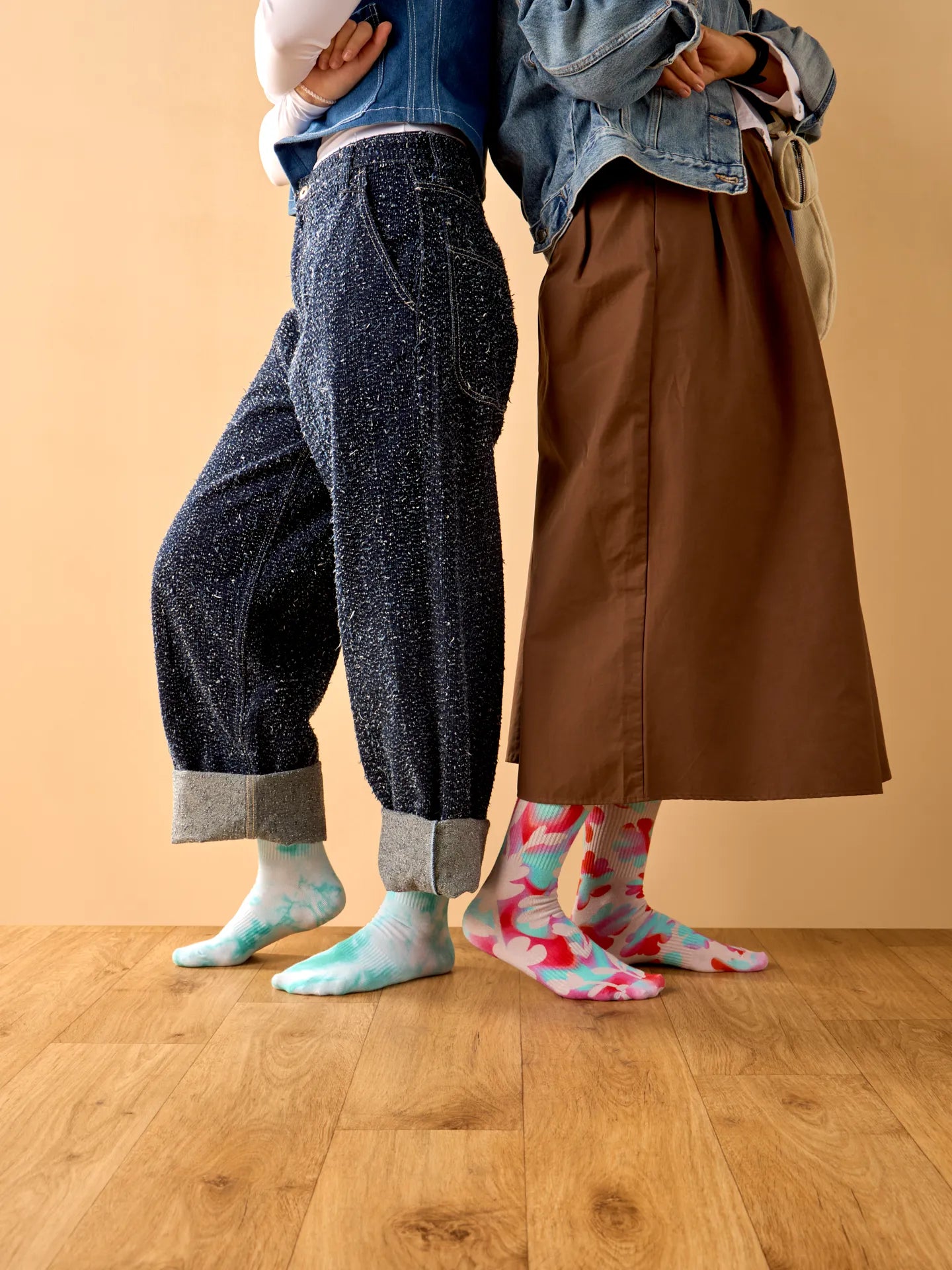 aquamarine-green-tie-dyed-crew-socks-5f/5f5f6c2e86e8e9a7d4bd4be6164dca7329e52f6e