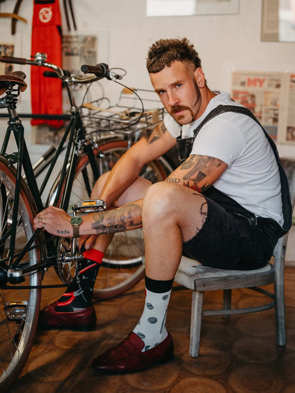 regular-socks-diy-master-02-ea/ea7e9f02d6b59675608f4298aca58ed06f515262