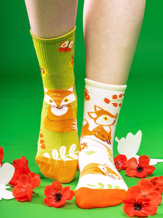 crew-socks-fox-butterflies-02-00/0058b0fbf00caf0dcf724ecb7ea0913545cd6d2d