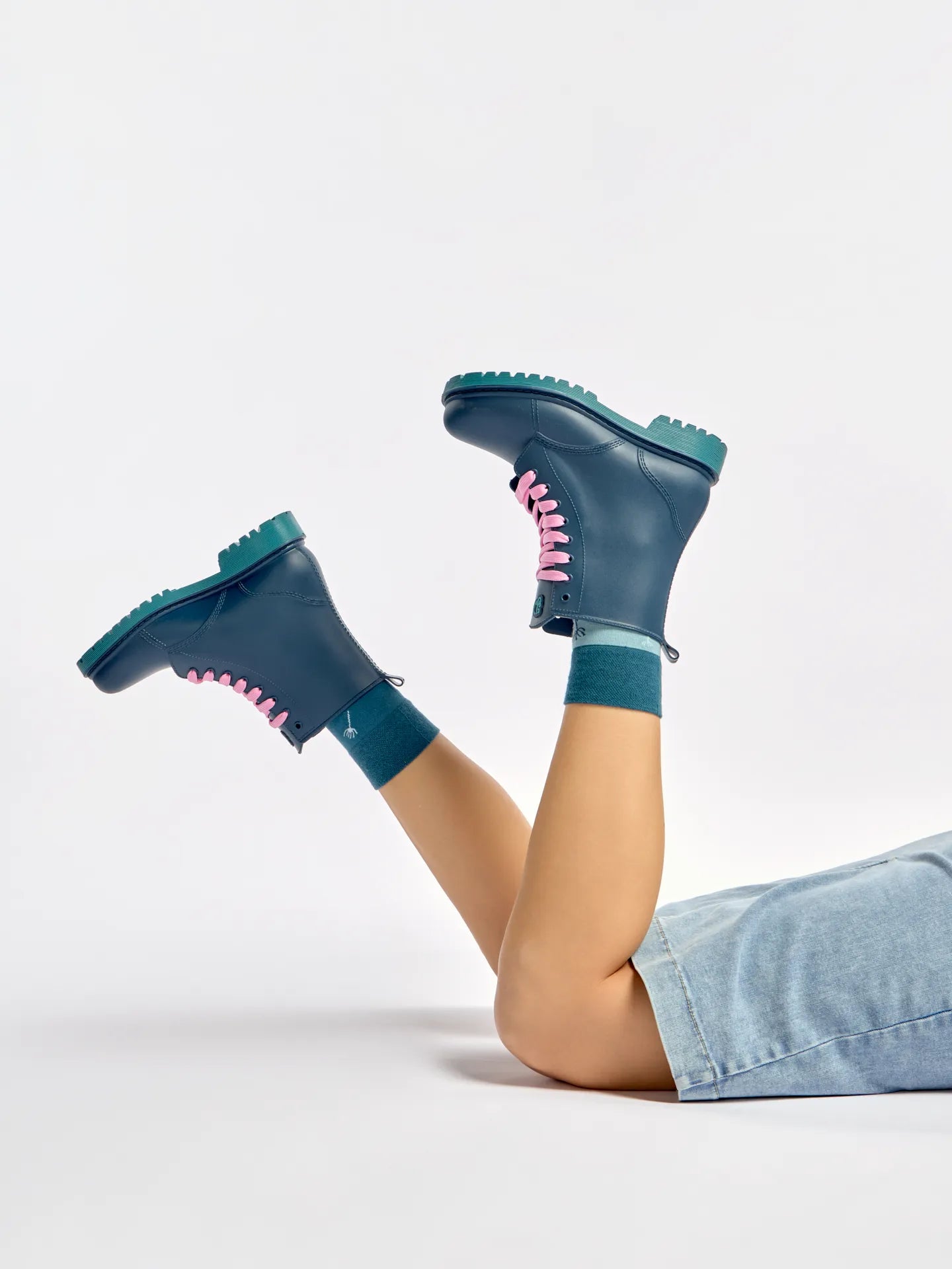 emerald-blue-womens-rain-boots-5f/5fbef2e9c9726b6e2ce57385031b8f66bc395eaa