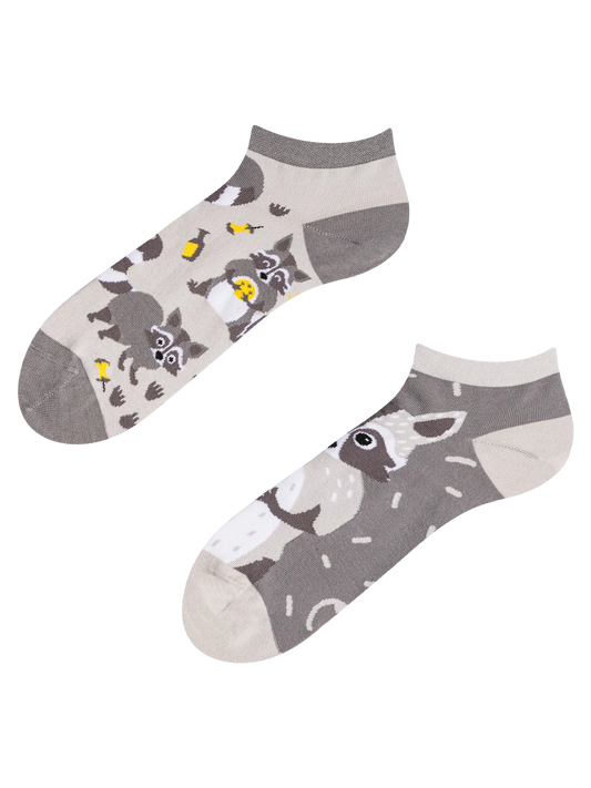 ankle-socks-racoon-02-fb/fb516db1e793552c4ae9c492a9f7b1d205af0a32