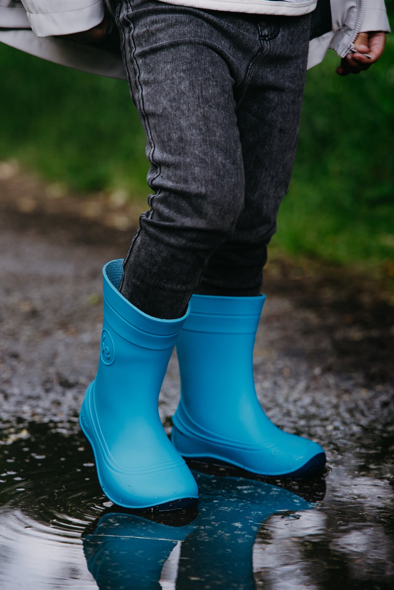 kids-barefoot-rain-boots-be-lenka-pudds-aqua-blue-f9/f94086909ba483f575ff2b4afd2ee5ab8d241b89