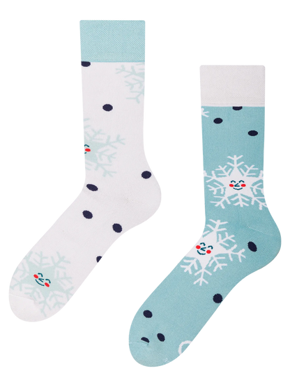 warm-socks-happy-snowflakes-7d/7d9da0109044c929f5a00f16140a255b093a1121