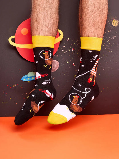 regular-socks-hen-astronaut-02-ab/abdb8da693ba20be6406d51e4ecefb7d0f10ae7c