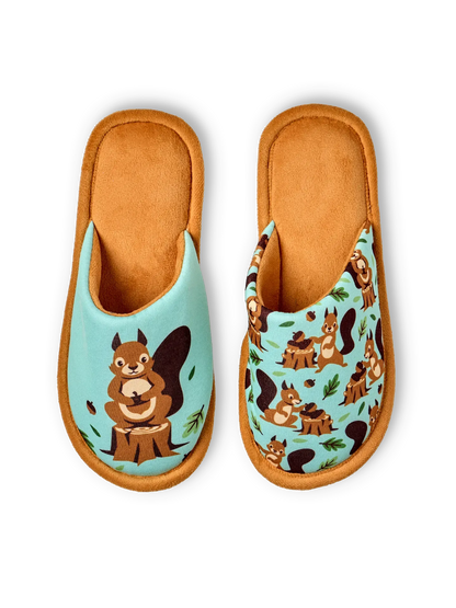 slippers-squirrel-in-the-woods-a3/a32a915d7b7c9277a6d1034586e3220de75d9cc7