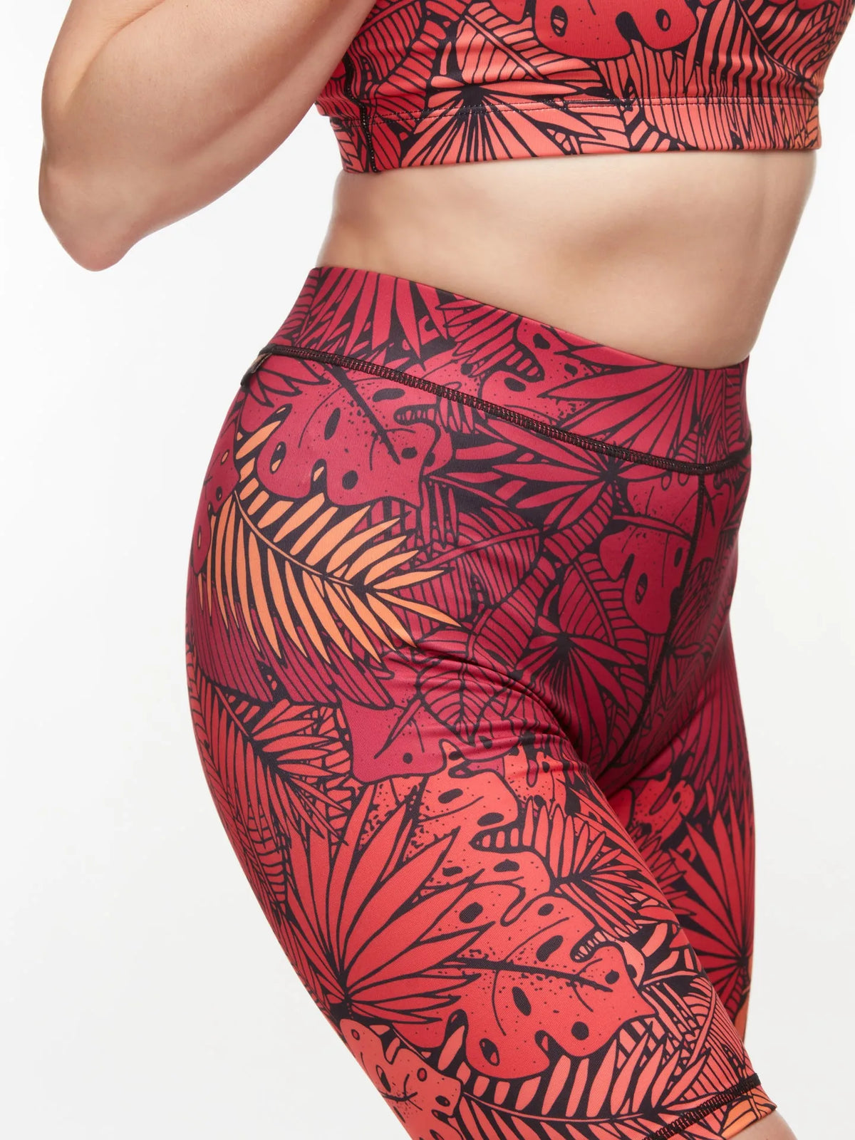 womens-biker-shorts-exotic-leaves-b6/b6837e583eb9f3f72c4d78893b3fddf5785f7fa6