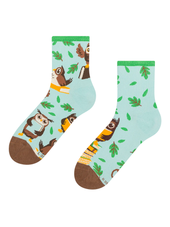 Vesele srednje visoke čarape Sova i knjige