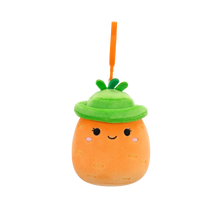 Squishmallows Clip-On narančasta mrkva Caroleena s bob šeširom, 9 cm