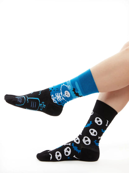 regular-socks-skeletons-02-01/01d63c7026083948d1dd0ff2e88d8cfff09d85c4