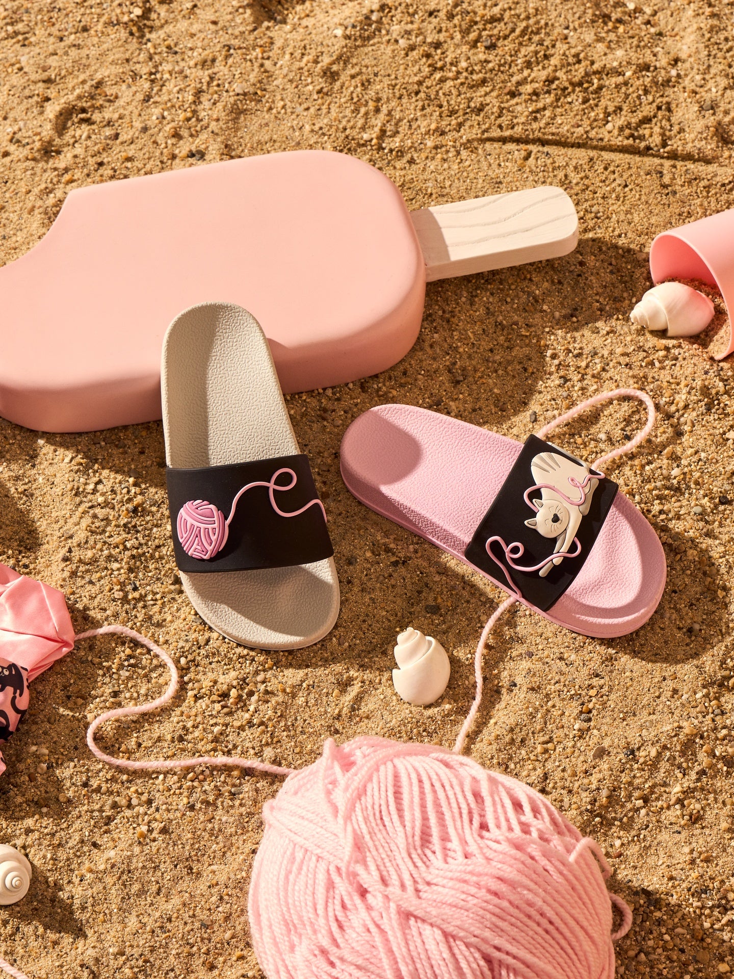 kids-slides-cat-ball-02-dd/dd57af7a585dd765a867da29098f8eed1660e0a0