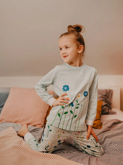 kids-pyjamas-meadow-flowers-f2/f204f06f488f541578b08e502b1adcdfd609de9a
