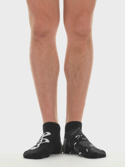 Vesele stopalice Glazba